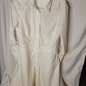 Banana Republic Classic White Long Sleeve Dress With Pockets